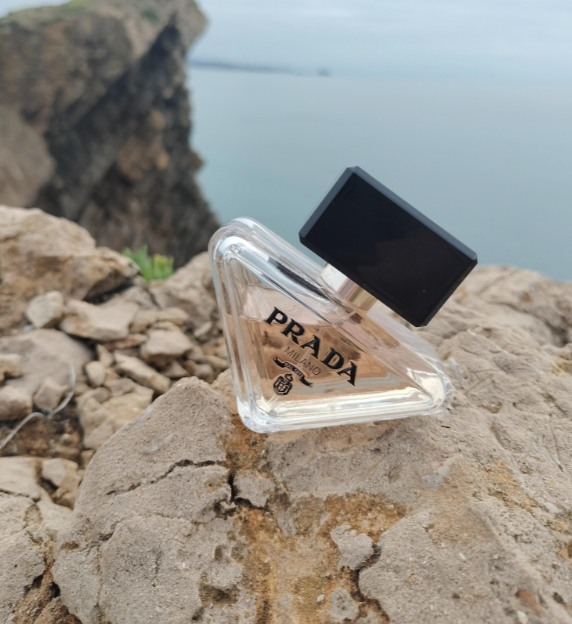 Prada Paradoxe